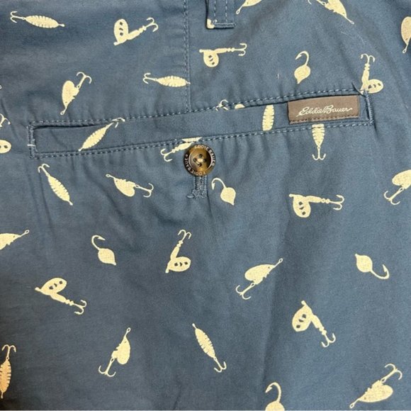 Eddie Bauer Men’s Classic Blue Shorts Novelty Print Fishing Lures - Picture 3 of 6